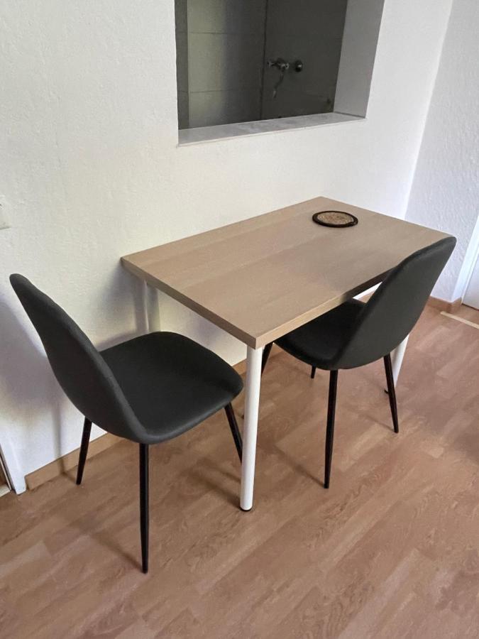 Guenstiges Apartment Gelsenkirchen Schalke Экстерьер фото