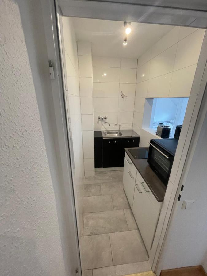 Guenstiges Apartment Gelsenkirchen Schalke Экстерьер фото